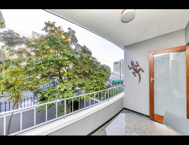 0.5 BEDROOM APARTMENT TO LET IN GREEN POINT